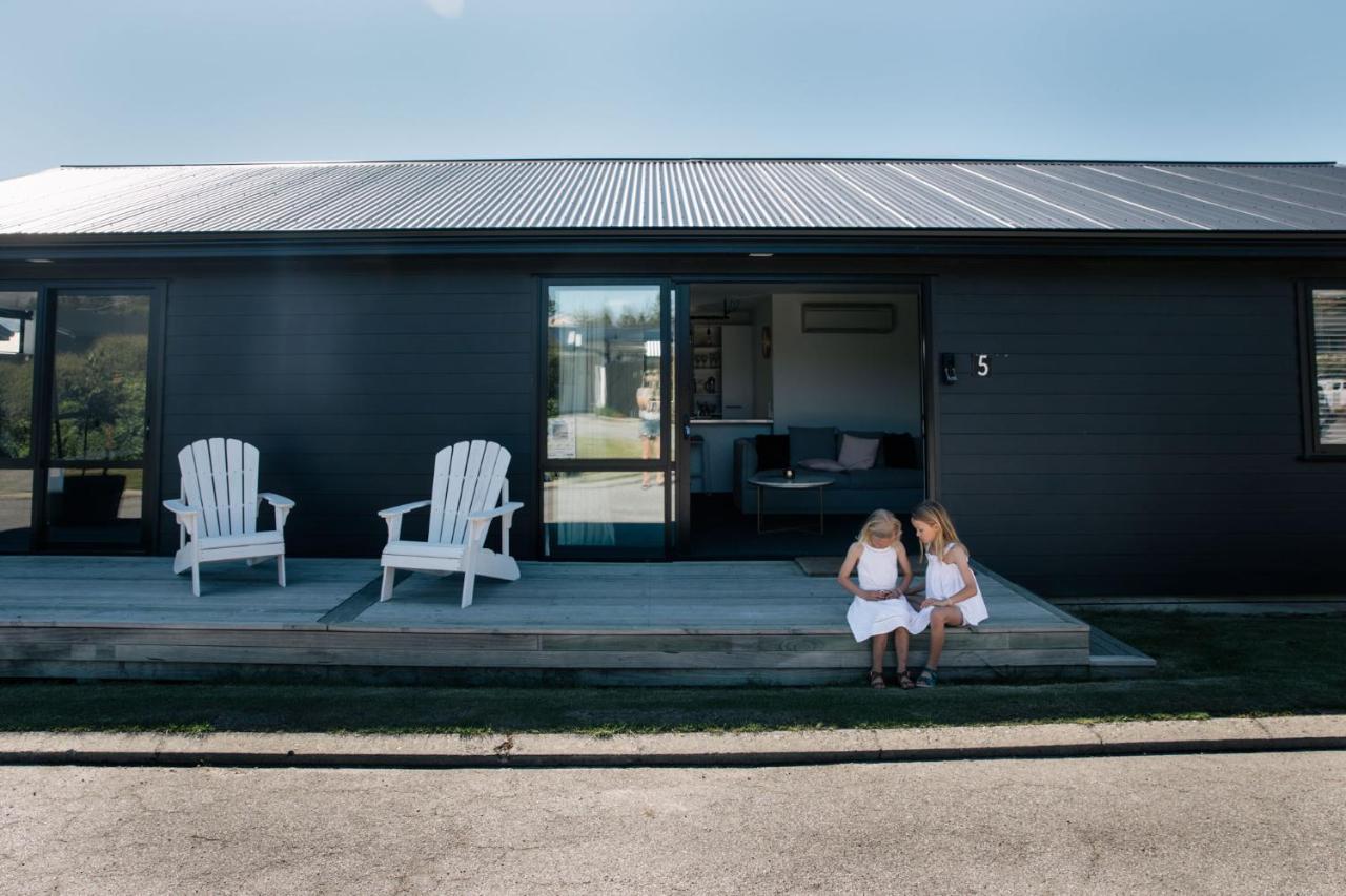 5 - Delightful Space In Tranquil Neighbourhood, Close To The Lake Wanaka Bagian luar foto