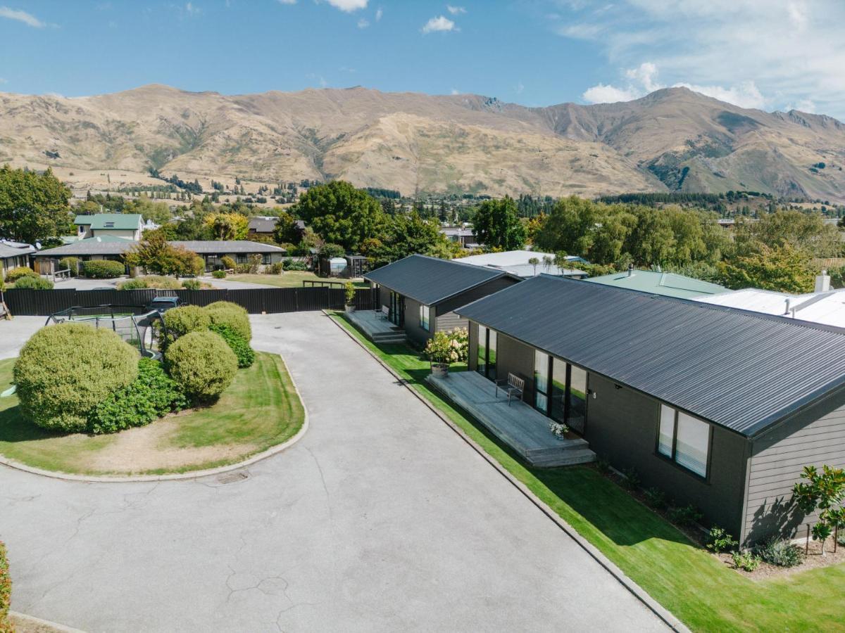 5 - Delightful Space In Tranquil Neighbourhood, Close To The Lake Wanaka Bagian luar foto