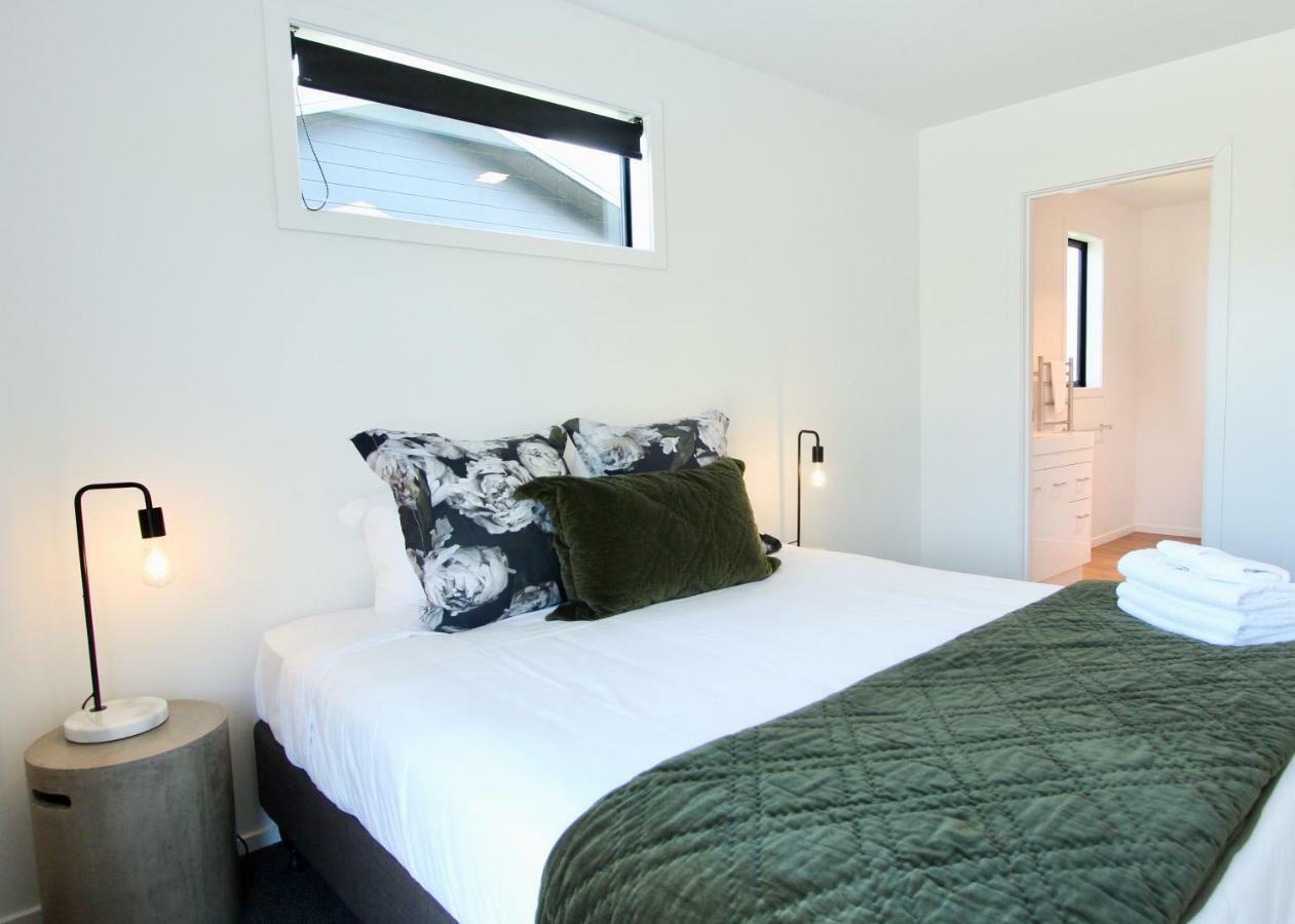 5 - Delightful Space In Tranquil Neighbourhood, Close To The Lake Wanaka Bagian luar foto